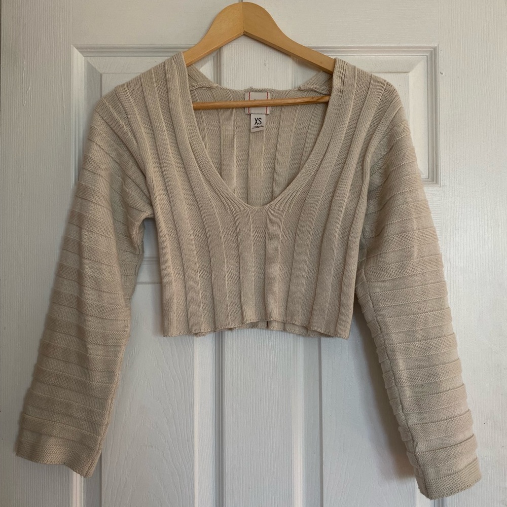 Urban Outfitters Cropped V neck Sweater